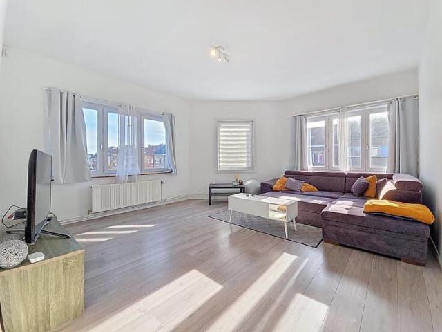Rental Duplex Sint Pieters Leeuw 1,400 €/month