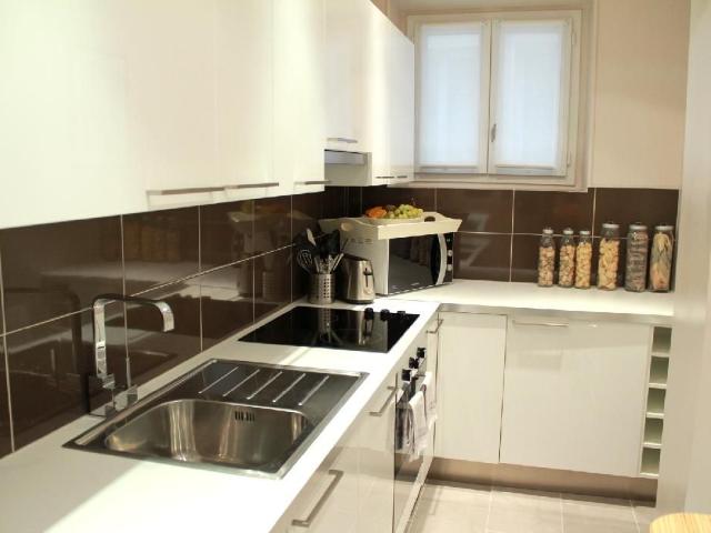 Rental Furnished apartment 1 bedroom 50m² Arts et Metiers Beaubourg, Paris Amsterdam Apartments for Rent