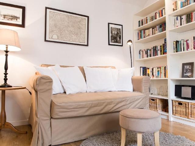 Rental Furnished Appartment 1 bed 25m² Bastille Faubourg St Antoine 75004, Paris Amsterdam Apartments for Rent