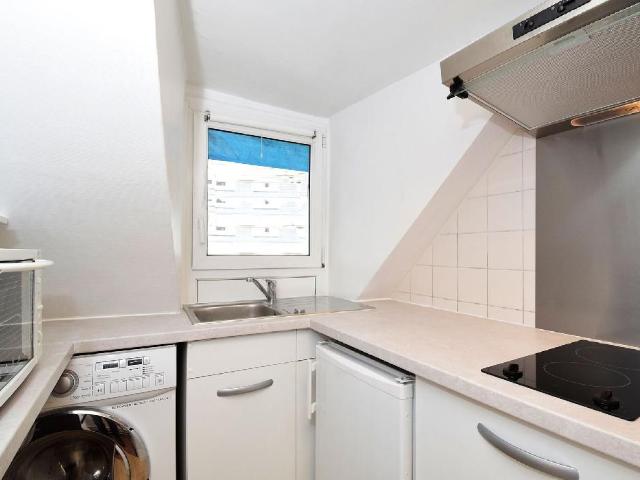 Rental Furnished Appartment 2 Rooms 37m² Grands Boulevards Lafayette, Paris Amsterdam Apartments for Rent