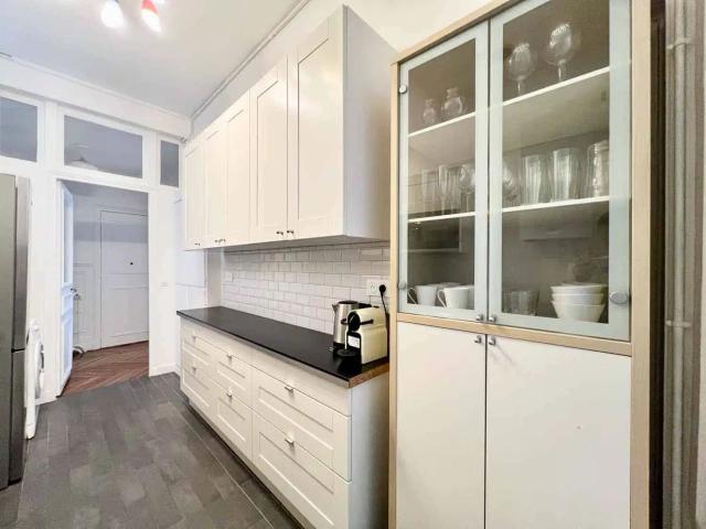 Rental Furnished flat 3 rooms 80 m² Sentier Bonne Nouvelle 75002 Paris, Paris Amsterdam Apartments for Rent