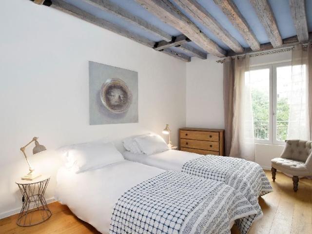 Rental Furnished flat 3 rooms 85m² Marais Bastille, Paris Amsterdam Apartments for Rent