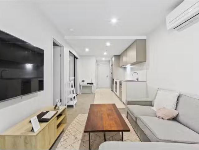 Rental! G10/26 Cynthea Teague Crescent, Greenway Apartment for.