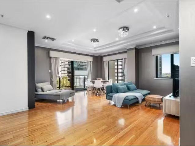 Unique G703/2 St Georges Terrace, Perth Apartment for rent Li.