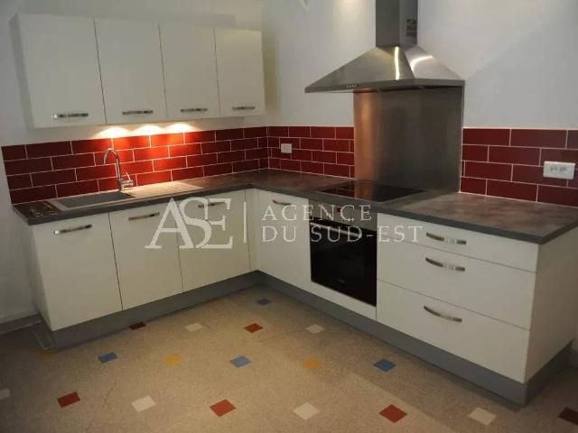 Rental house Aix en Provence, 5 rooms, 4 bedrooms, 160 m², €2,705 / Month Fees included