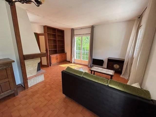 Rental House Favières