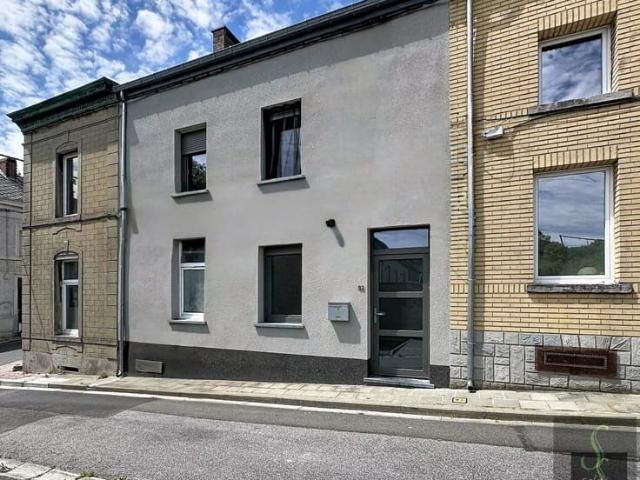 Rental House Morlanwelz 885 €/month
