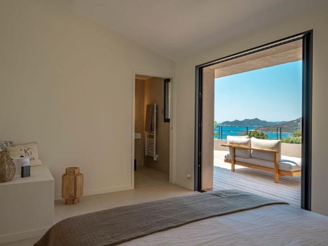Rental House Porto Vecchio 8 Rooms 230 m²