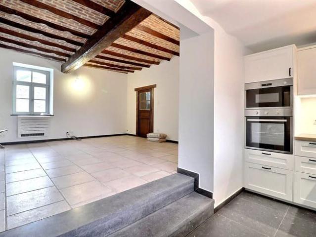 Rental House Thuin 1,100 + 80 €/month