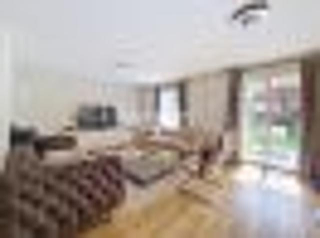 Rental House Vernier 7 Rooms 180 m²