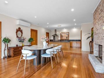 Rental Opportunity Experience the beauty of The Macedon Ranges