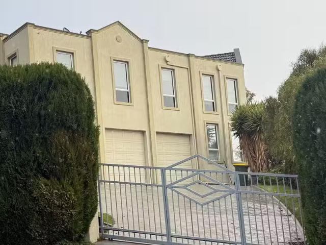 Charming SANDY BAY, TAS 7005 House for Rent