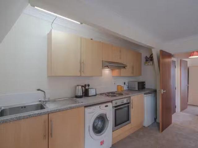 Deal! Studio flat for rent in 15 Kirk Brae, Fraserburgh, AB43