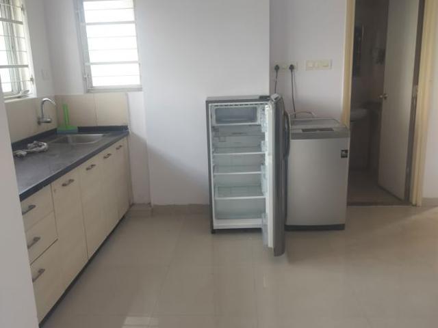 Rental | Studio 400 Sq.Ft. Apartment in Amanora Metro Tower