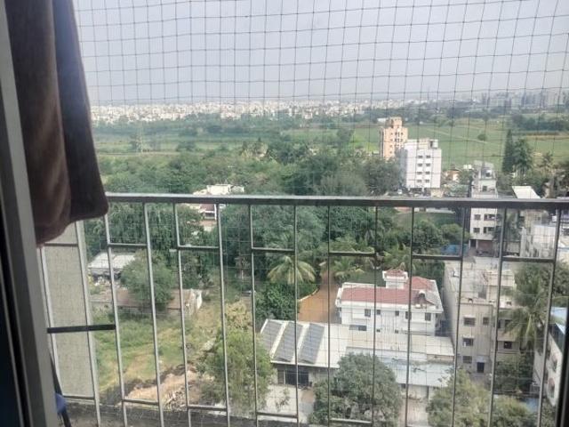 Rental | Studio 400 Sq.Ft. Apartment in Amanora Metro Tower