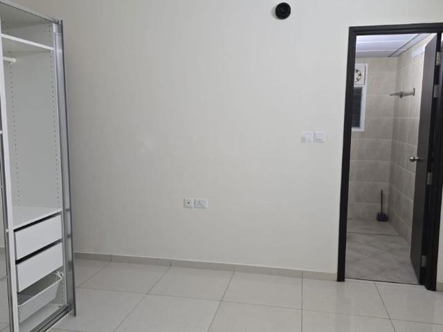 Rental | Studio 699 Sq.Ft. Apartment in Prestige Finsbury Park Hyde