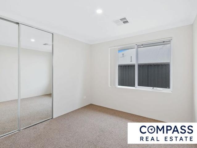 Rental Property Available 57B Lorikeet Approach, Eglinton!