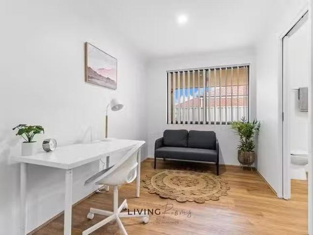 Unique ROOM 1 comearina Drive, Secret Harbour, WA 6173