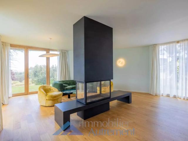 Rental villa Aix en Provence, 6 rooms, 5 bedrooms, 337 m², €10,000 / Month