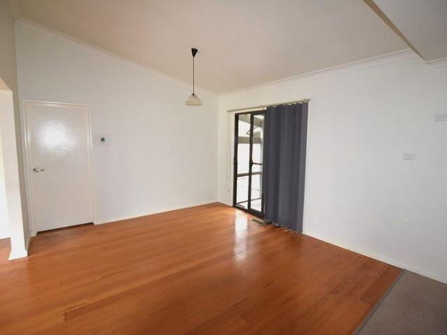 RENTERS WANTED.