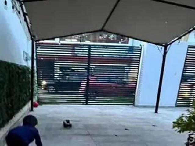 Rento ¡ Amplia Casa, En Excelente Ubicación