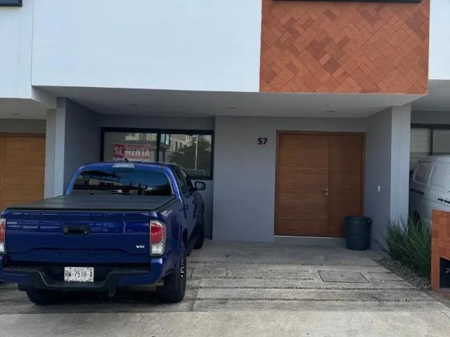 Rento casa altavista residencial coto sotavento Zapopan jali