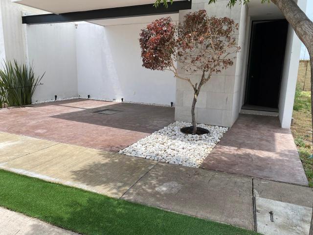 RENTO casa en MAYORCA muy cerca de PUERTO INTERIOR