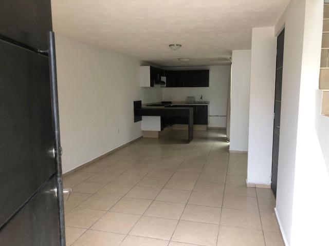 RENTO casa en FRACC. OASIS sobre Blvd. Adolfo L?pez Mateos