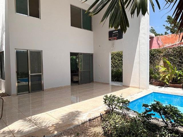 Rento casa en San Nicolás Norte