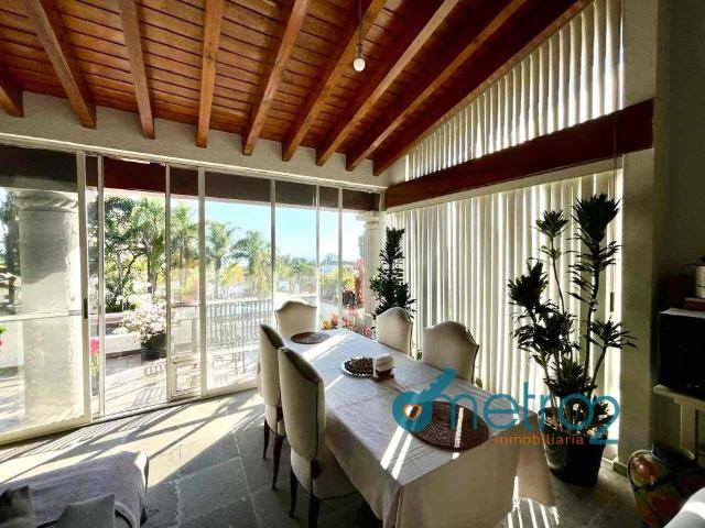 Rentó Departamento AMUEBLADO en CUERNAVACA COL VISTA HERMOSA 335 Mts. alberca