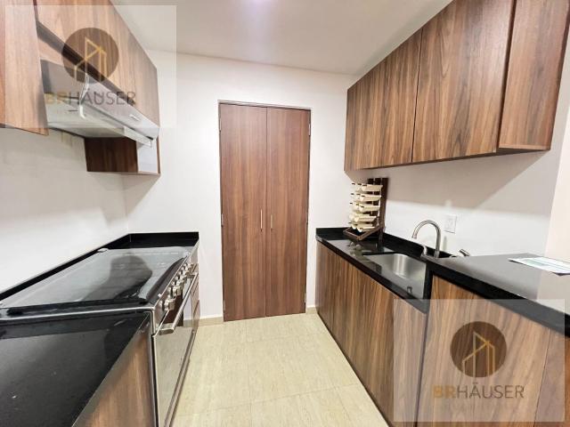 Rento departamento dos rec?maras City Esmeralda, Atizap?n, M?xico 52930