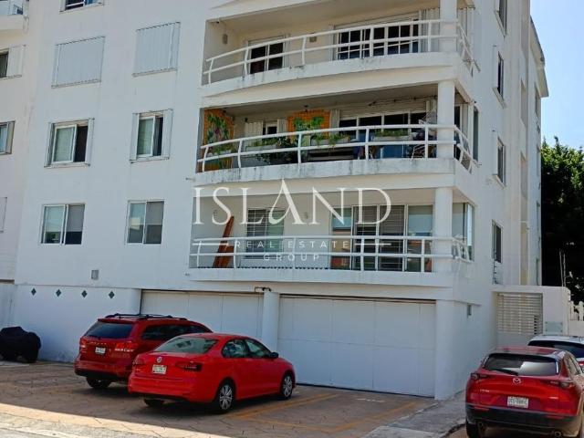 RENTO DEPARTAMENTO EN LA SUPERMANZANA 16 EN CANCUN