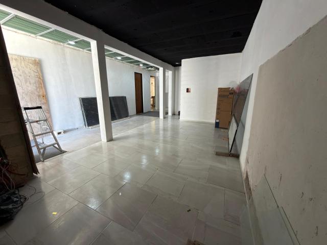 Rento local oficina en Huayacan en Privada de 45m2 Planta baja