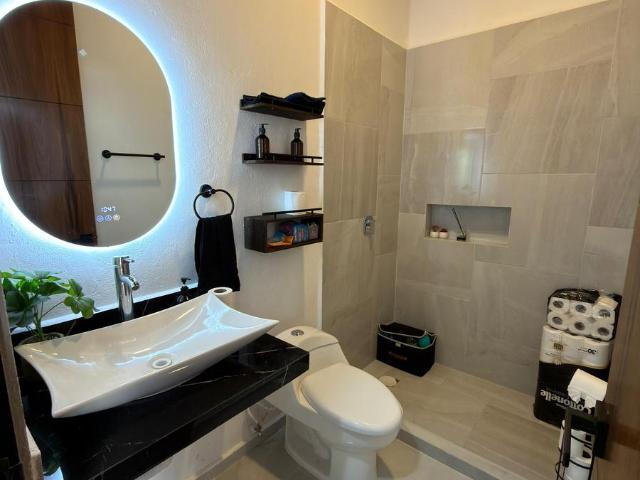 Rento local oficina en Huayacan en Privada de 45m2 Planta baja