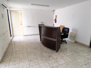 Rento Oficina amueblada en Jardines de Miraflores. Ideal para Oficinas corporativas o Call center