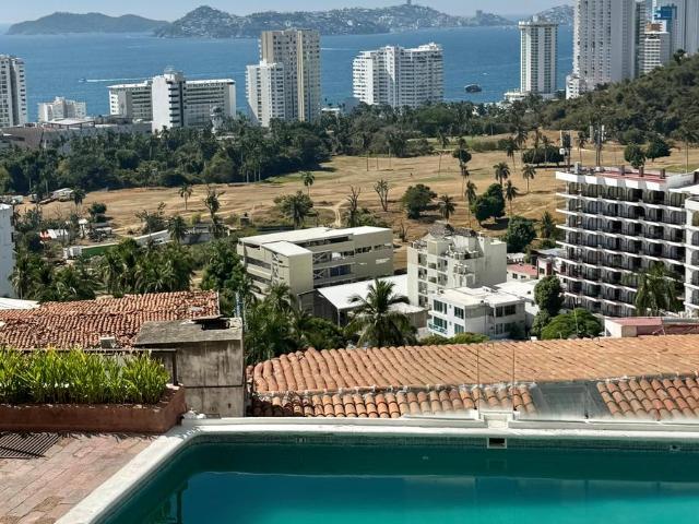 Rento por largo período comodo Departamento con vista a la bahia en Lomas de Costa Azul, Acapulco