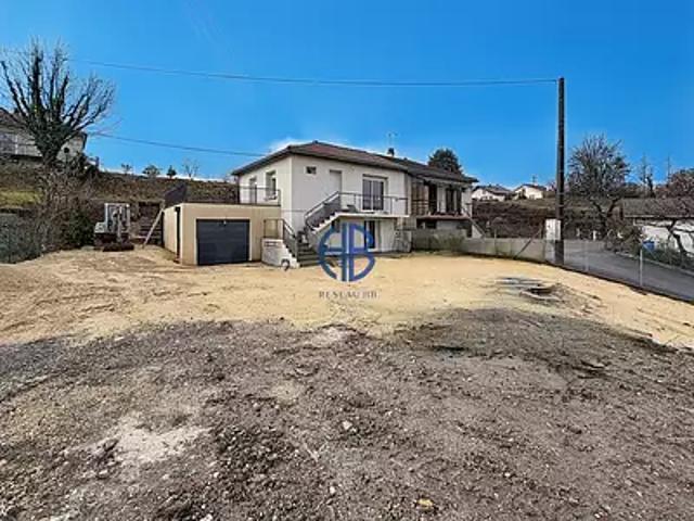 Renage 38140 Achat / Vente maison 4 pièces t4 au dernier étage