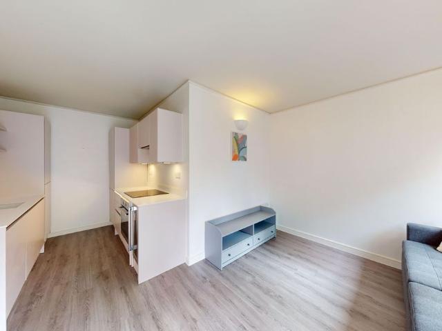 Renaissance Walk, Greenwich, London SE10, 1 bed flat to rent, £1,750 pcm | PrimeLocation
