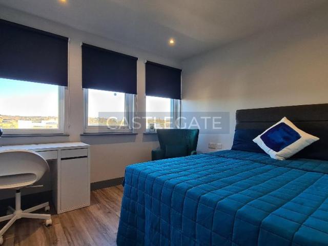 Renaissance Works, New Street. 1 bed in a flat share to rent £500 pcm £115 pw