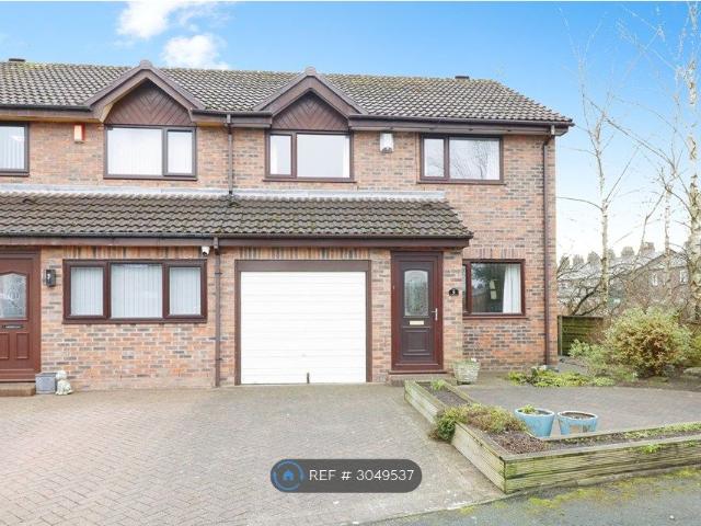 Rendel Close, Stretford, Manchester M32, 3 bed semi detached house to rent, £1,650 pcm | PrimeLocation