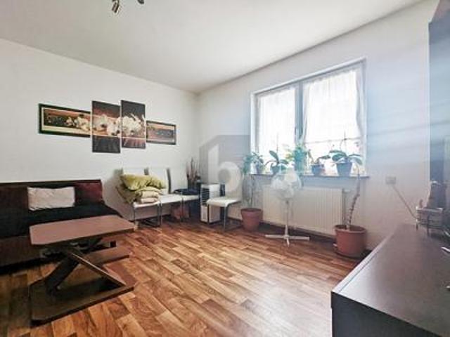 RENDITE, LAGE, 3 EINHEITEN, GARTEN