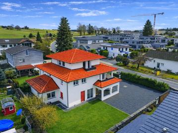 Renditeliegenschaft / Mehrgenerationen Haus in Fahrwangen AG