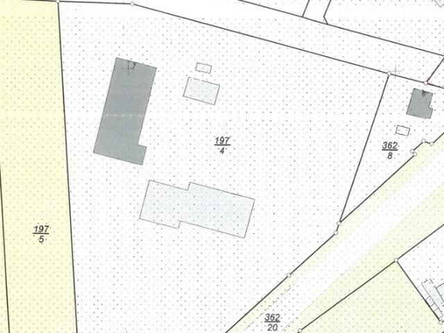 Renditestarke Wohn und Gewerbeimmobilie mit Apartments, Hallenflächen und 100 kWp PV Anlage