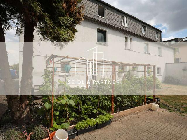 Renditestarkes 12 Parteien Mehrfamilienhaus in Ratingen zu verkaufen