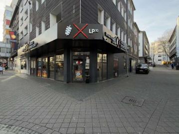 Renditestarkes Eckhaus in Essen Stadtmitte: Vollvermietetes Wohn und Geschäftshaus mit Aufzug