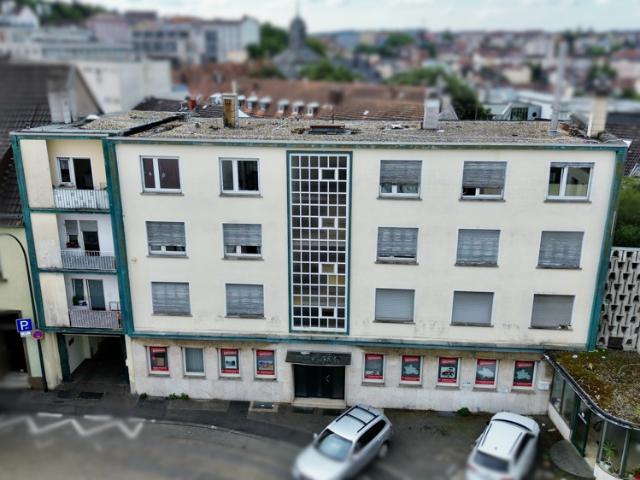Renditestarkes Investment: 14 Wohnungen und 2 Gewerbe in Pirmasens