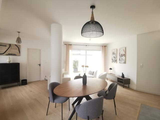 RENÉ BOUHIER APPARTEMENT T3 TERRASSE