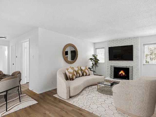 ReNew on Lindbergh 2 Bedroom Apartment for Rent at 10304 Oxford Hill Dr, Saint Louis, MO 63146