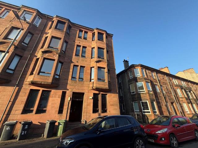 Renfield St, Renfrew, PA4 1 bed flat to rent £600 pcm £138 pw