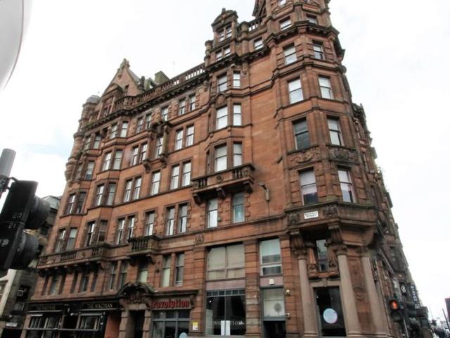 Renfield Street, City Centre 3 bed flat to rent £1,800 pcm £415 pw